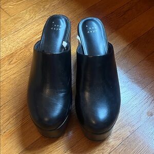 A New Day Women's Classic Black Mules